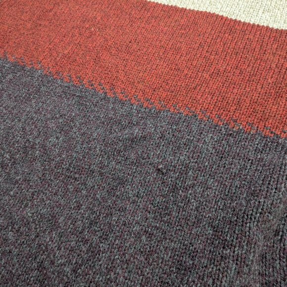 Sold - Picture 6 of 10